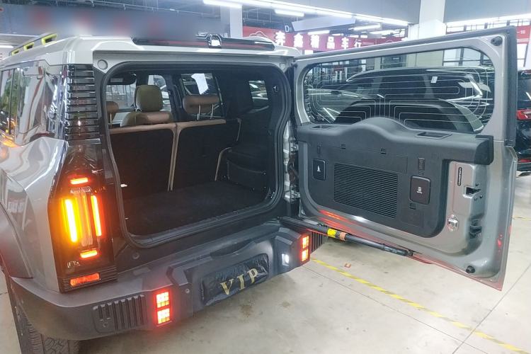 Used JETOUR Traveler 2023 2.0T All-Wheel Drive CrossPRO+