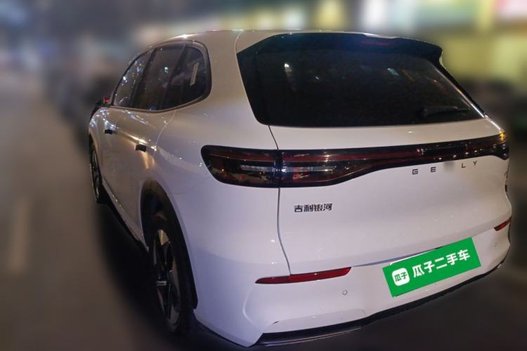 Used  E5 2026 Model 530km Launch Edition
