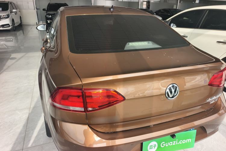 Used Volkswagen Lamando 2017 230TSI DSG Fashion Edition