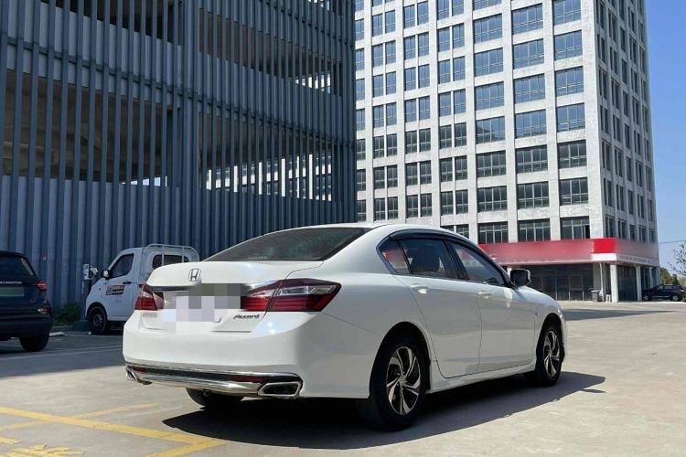 Used Honda Accord 2016 2.0L Comfort Edition
