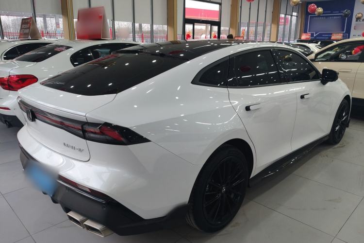 Used Changan UNI-V 2024 1.5T Prestige Sport Edition
