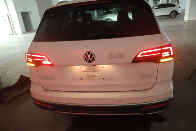 Used Volkswagen Tharu 2020 Facelift 330TSI Four-Wheel Drive Luxury PLUS Version China VI Standard
