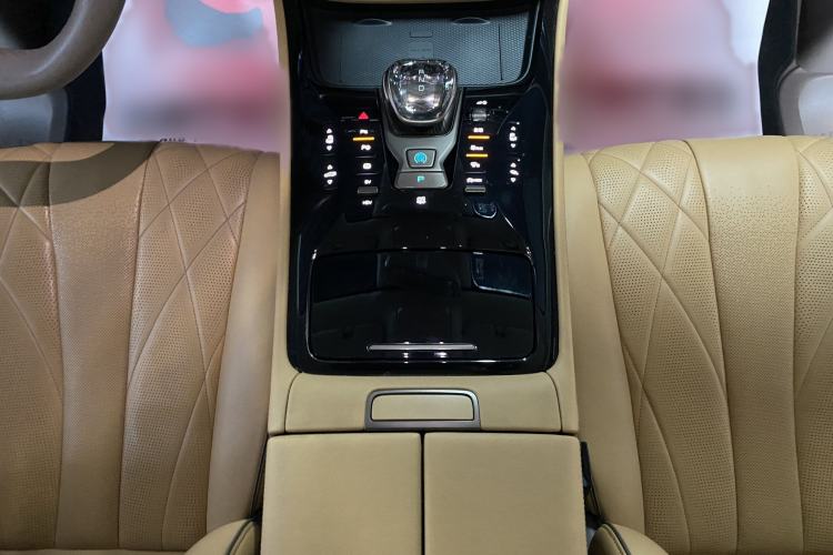 Used Denza D9 2022 DM-i 970 Four-Wheel Drive Flagship Model