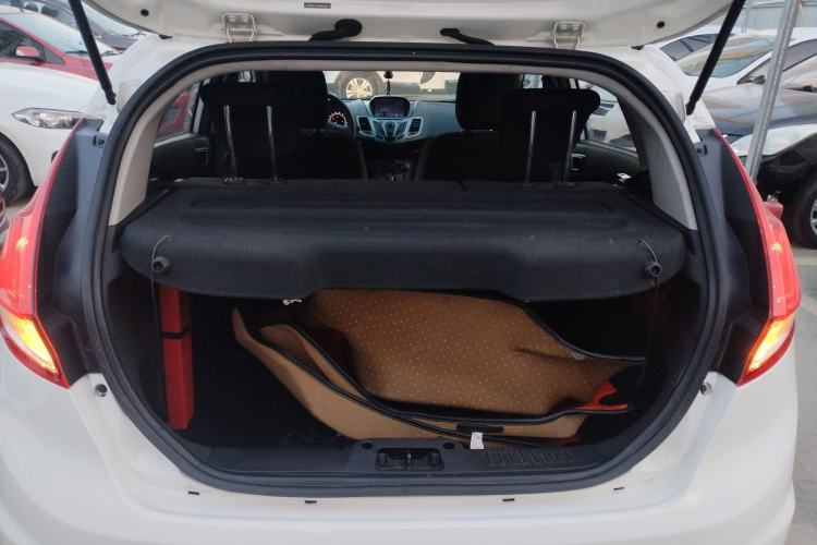 Used Ford Fiesta 2013 Hatchback 1.5L Automatic Fashion Edition