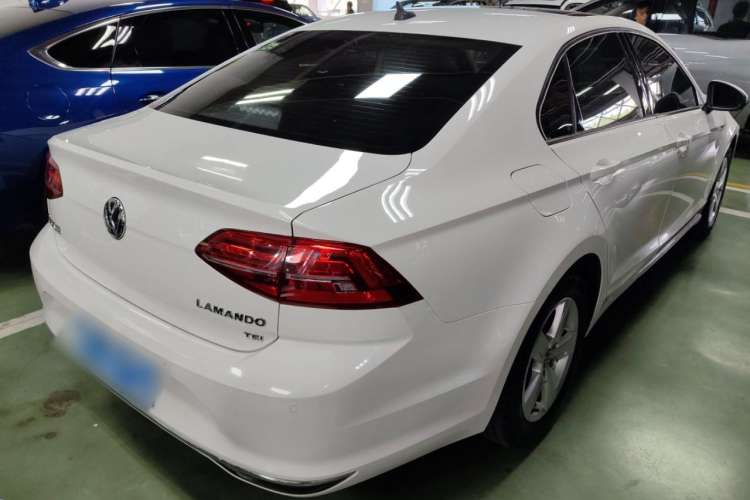 Used Volkswagen Lamando 2021 230TSI DSG Fashion Edition
