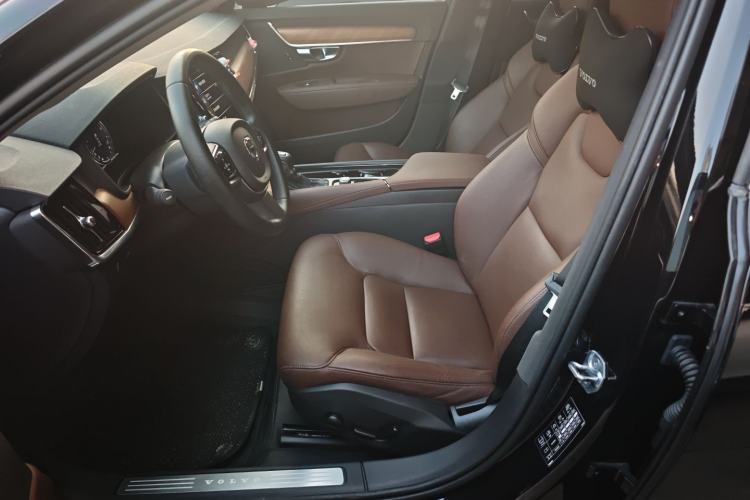 Used Volvo S90 2020 T5 Zhiyi Luxury Edition