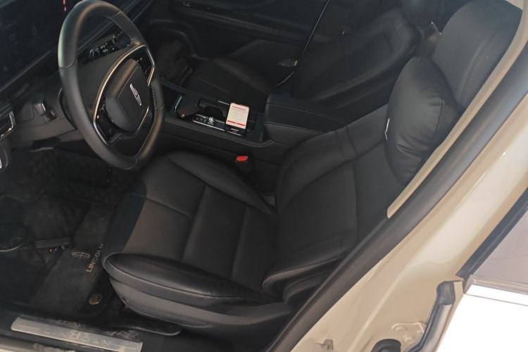 Used Lincoln Corsair 2024 2.0T Two-Wheel-Drive Luxury Edition
