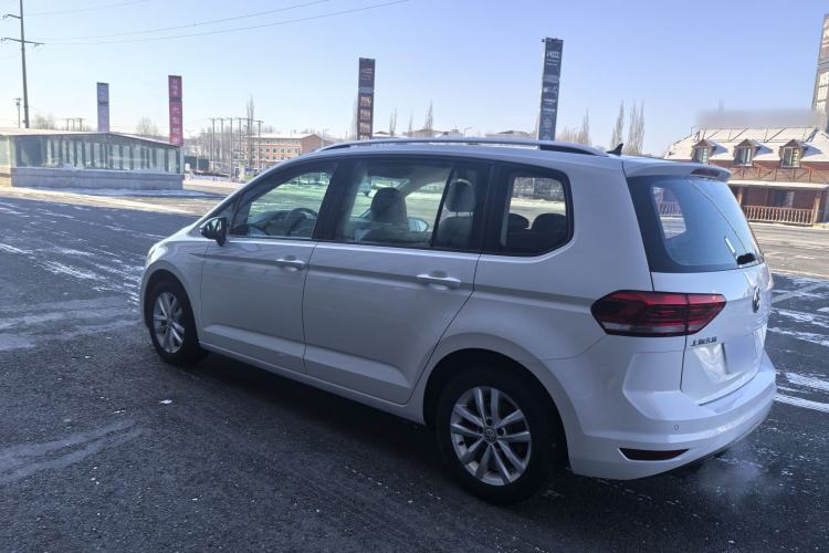 Used Volkswagen Touran 2016 Volkswagen Touran L 280TSI DSG Comfort Edition