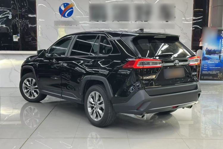 Used Toyota Wildlander 2023 2.0L CVT Two-Wheel Drive Leading Edition
