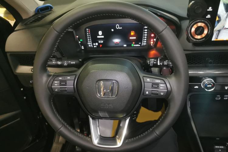 Used Honda Breeze 2023 240TURBO Two-Wheel-Drive Luxury PRO 7-Seater
