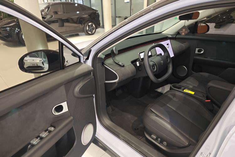 Used  firefly 2025 Illuminated Edition