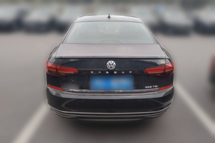 Used Volkswagen Passat 2019 330TSI Luxury Edition China VI Standard
