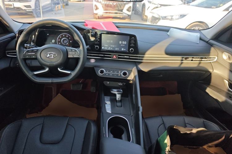 Used Hyundai Elantra 2022 1.5L CVT GLX Elite Edition
