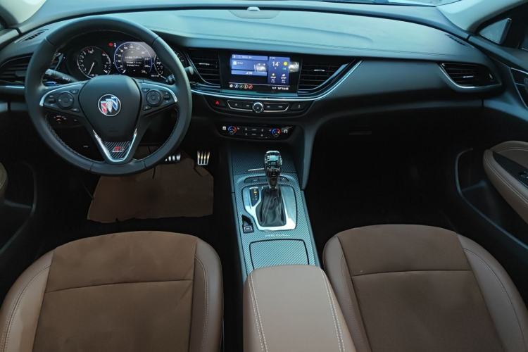 Used Buick Regal 2019 Revised 20T Luxury Version China VI Standard
