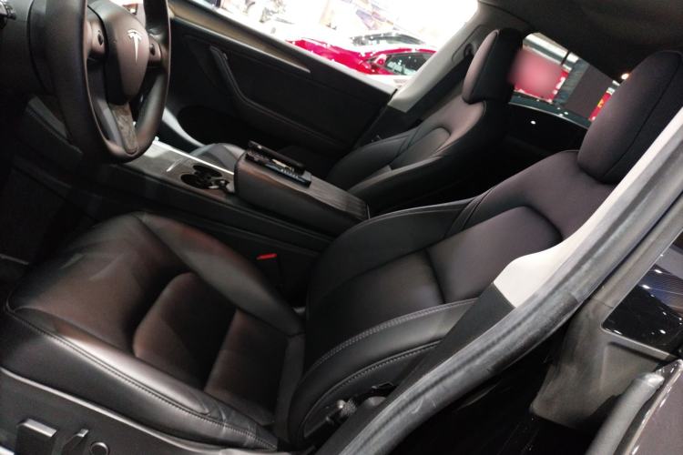 Used Tesla Model Y 2022 Rear-Wheel-Drive Version