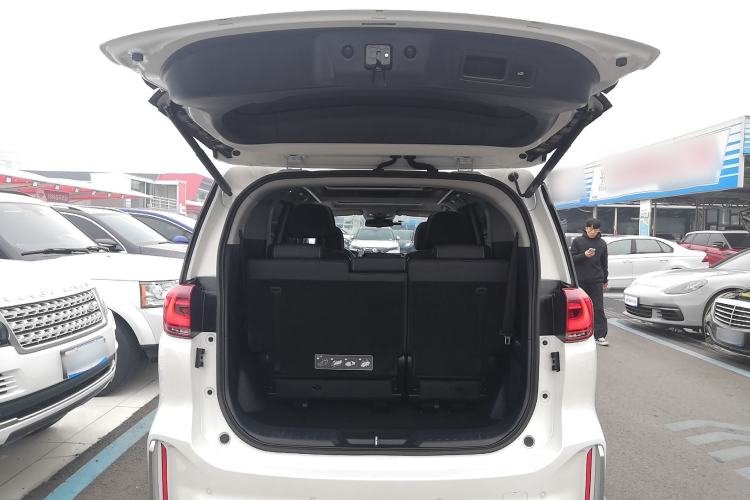 Used GAC Trumpchi M8 2021 Master Series 390T Prestige Edition
