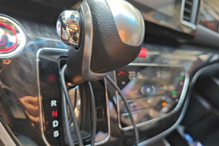 Used Honda Elysion 2019 2.0L Hybrid Luxury Edition
