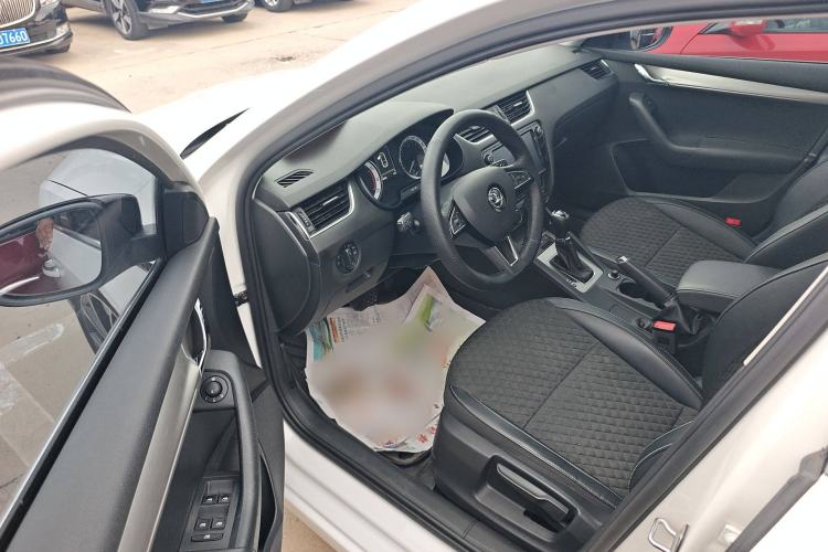 Used Skoda Octavia 2018 TSI280 DSG Luxury Edition
