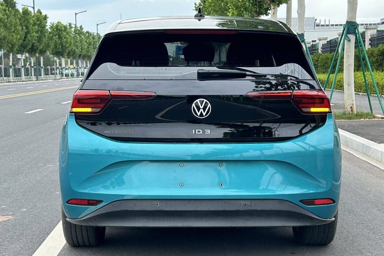 Used Volkswagen ID.3 2023 Pure Smart Edition