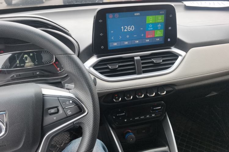 Used Baojun 510 2017 1.5L Automatic Fashion Model