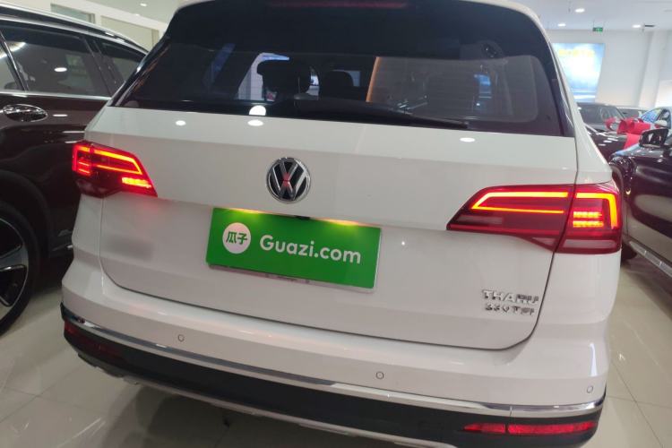 Used Volkswagen Tharu 2020 330TSI All-Wheel-Drive Luxury PLUS China VI Standard
