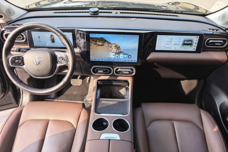 Used Leapmotor C11 2023 Range-Extended 300 Comfort Edition
