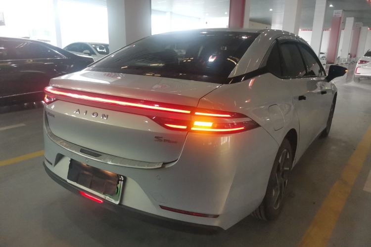 Used AION S Plus 2023 70 Enjoyment Edition Ternary Lithium
