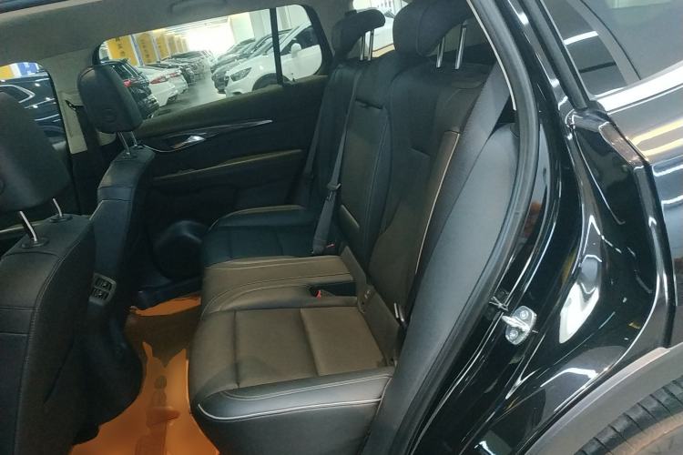 Used Buick Envision 2022 Encore Plus 652T Five-Seat Luxury Model
