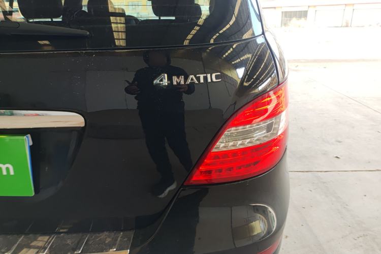 Used Mercedes-Benz R-Class 2014 R 320 4MATIC Business Model
