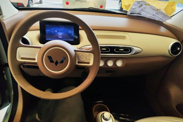 Used Wuling Hongguang MINIEV 2025 Four-Door Version Advanced Edition