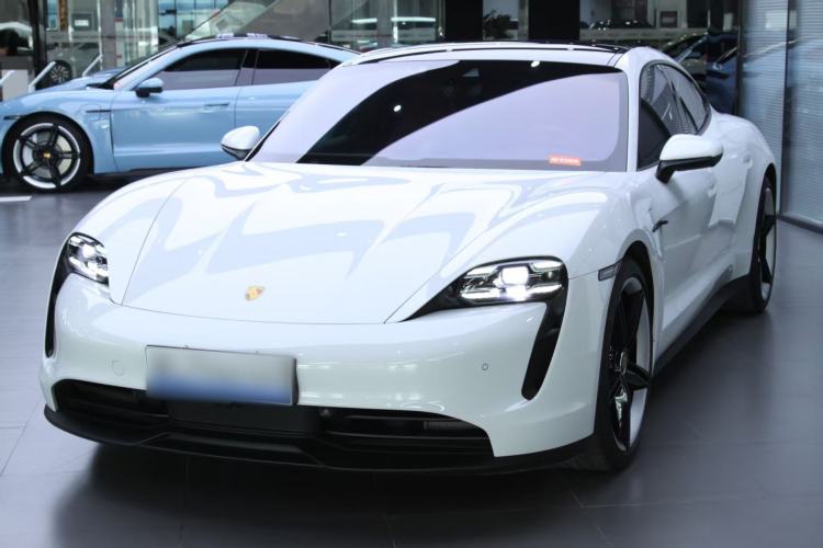 Used Porsche Taycan 2022-Year Updated Taycan