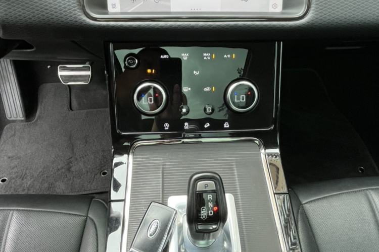 Used Land Rover Range Rover Evoque 2021 Range Rover Evoque 200 PS R-Dynamic Standard Elite Edition
