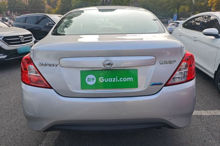 Used Nissan Sunny 2015 1.5XE Manual Comfort Edition