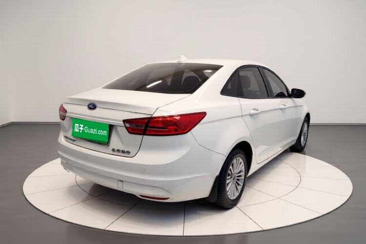 Used Ford Escort 2015 1.5L Automatic Comfort Model
