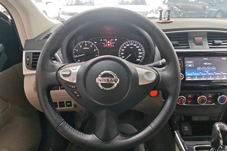 Used Nissan Sylphy 2019 1.6XV CVT Smart Connect Luxury Edition China VI Standard
