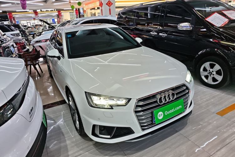 Used Audi A4L 2019 40 TFSI Fashion Edition China VI Emission Standard