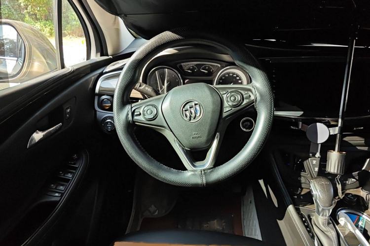 Used Buick Envision 2018 20T Two-Wheel-Drive Leading Model
