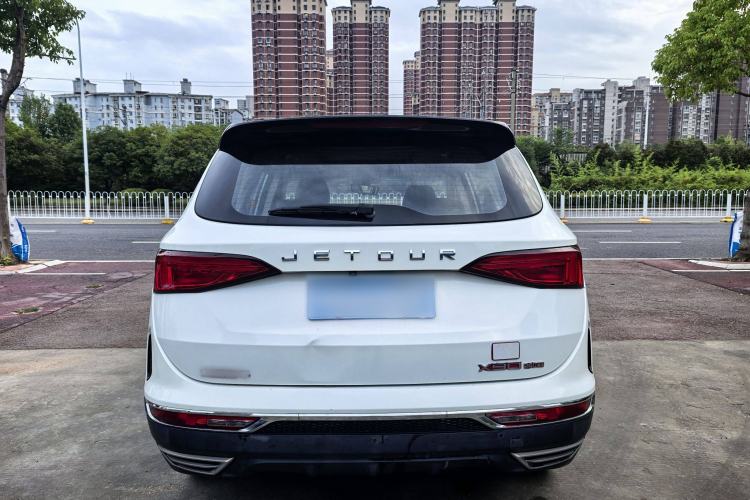 Used Jetour X90 2019 1.5T Automatic Luxury Model 5 Seats Emission Standard China V
