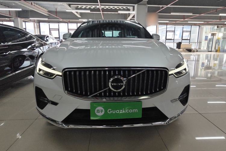 Used Volvo XC60 2024 B5 4x4 Smart Luxury Edition