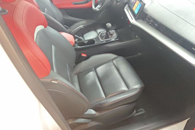 Used MG 5 2021 180 DVVT Manual Youth Luxury Edition