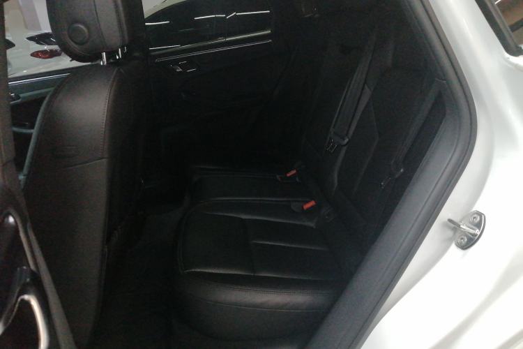 Used Porsche Macan 2016 Macan 2.0T
