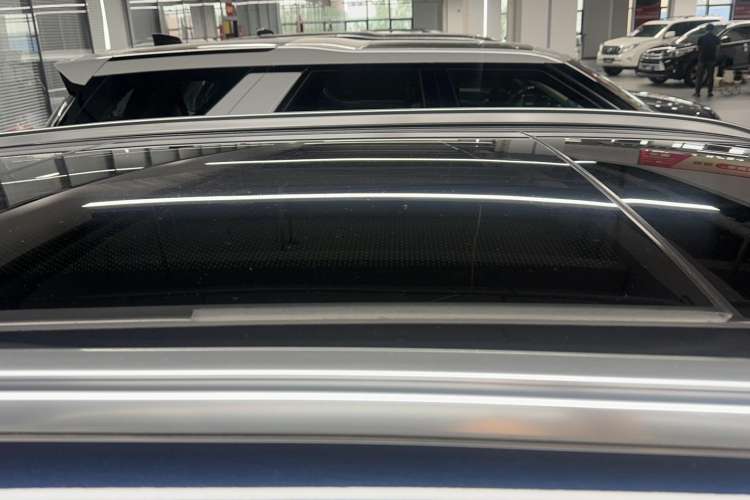 Used BMW X5 2022 Restyled xDrive 40Li Luxury Edition M Sport Package
