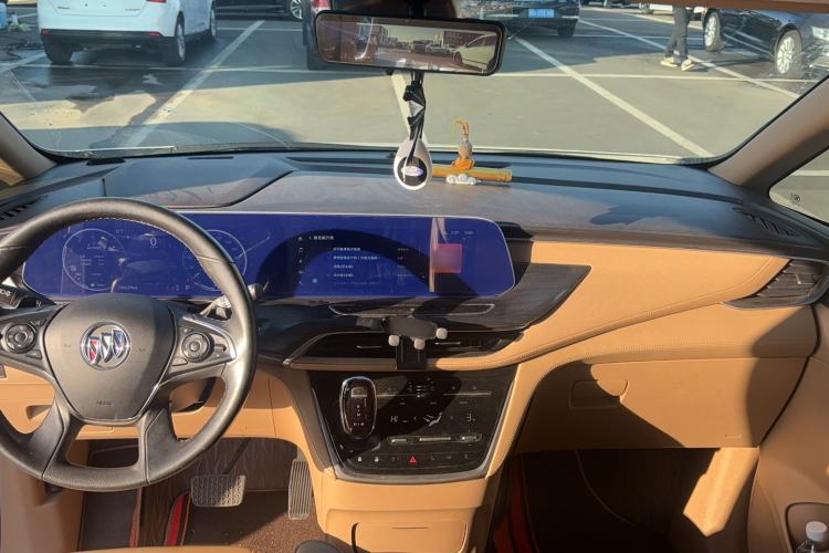 Used Buick GL8 2021 ES Land Cruiser 653T Luxury Edition
