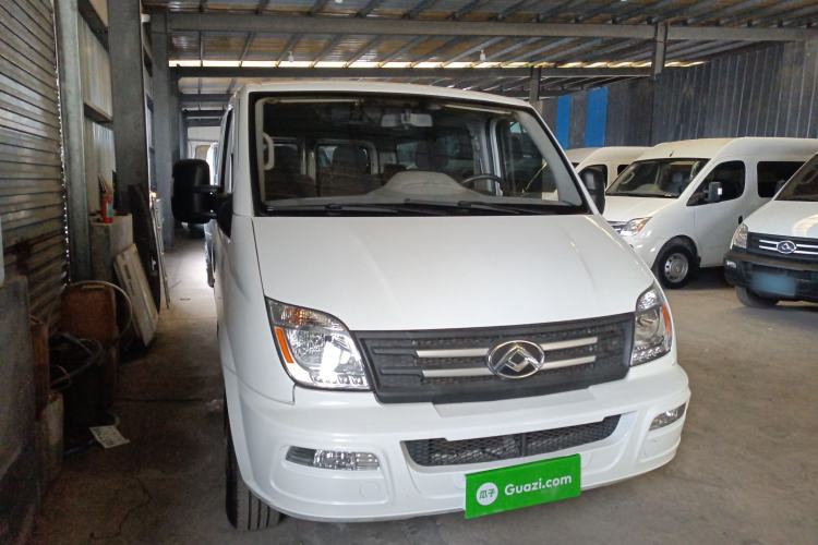Used SAIC MAXUS Xintu V80 2021 2.0T Manual Classic Aoyuntong Short Wheelbase Ultra-Low Roof 7/8/9-Seater
