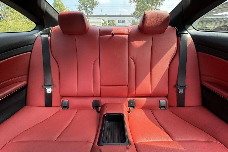 Used BMW 4 Series 2016 420i Design Package Model
