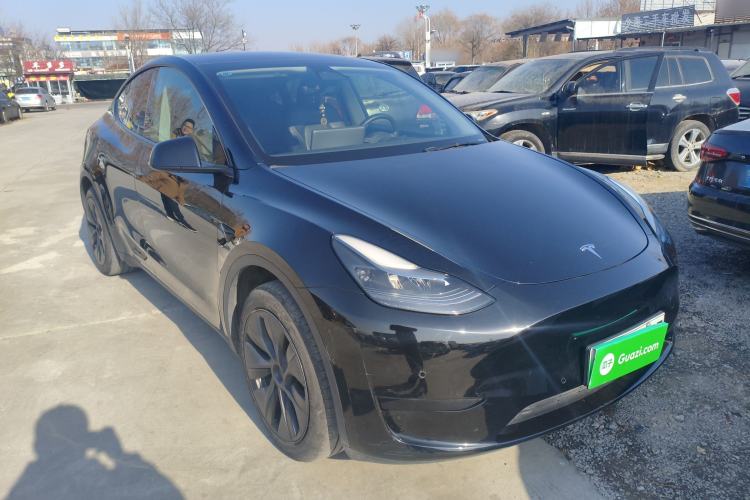 Used Tesla Model Y 2023 Rear-Wheel-Drive Version