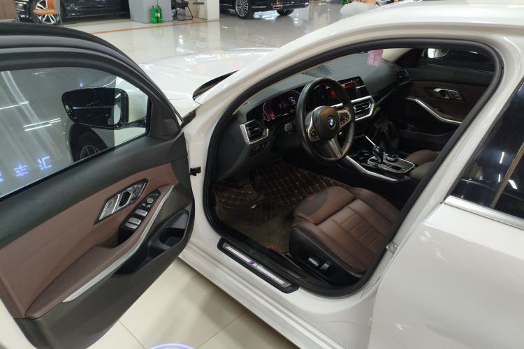 Used BMW 3 Series 2021 Facelifted 320Li M Sport Package
