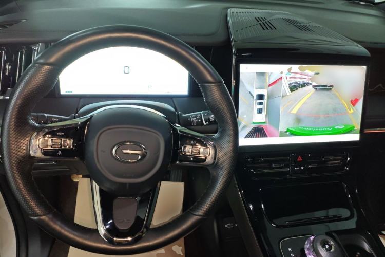 Used GAC Trumpchi M8 2023 Zongshi Series Dual-Motor YuZun Edition
