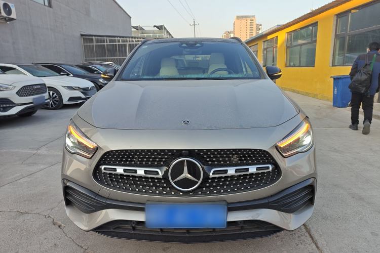 Used Mercedes-Benz GLA 2020 GLA 200 4MATIC

