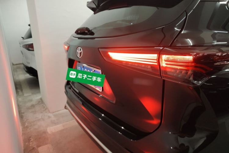 Used Toyota Crown Kluger 2024 2.5L HEV Two-Wheel Drive Luxury Edition
